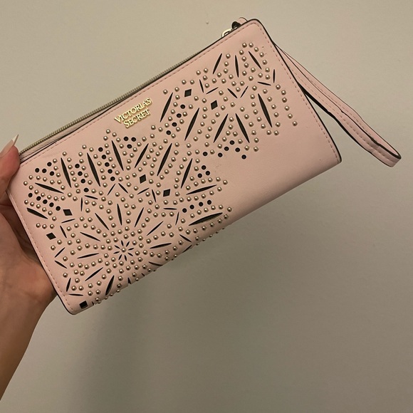 Victoria's Secret Accessories - VICTORIA'S SECRET LASER CUT STUDDED PINK/GOLD SLIM WRISTLET WALLET